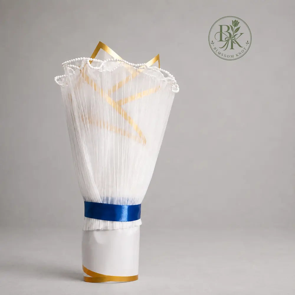 Midnight Blue – 11 Rose Ribbon Bouquet